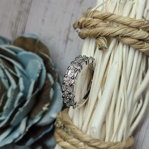 NEW SILVER BAGUETTE STACKABLE RING
